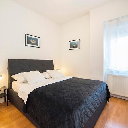Barbara Apartment Zagreb Bagian luar foto