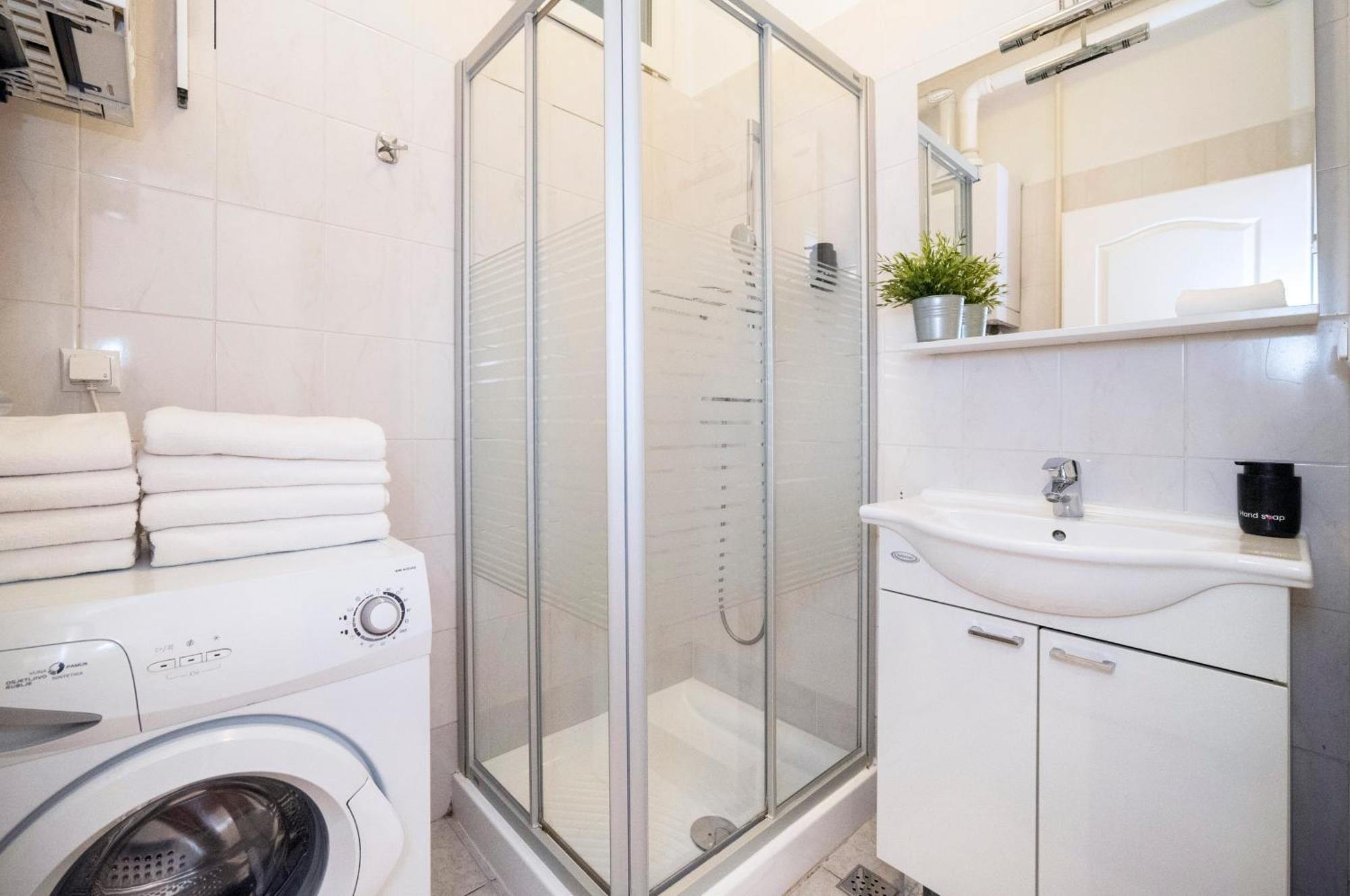 Barbara Apartment Zagreb Bagian luar foto